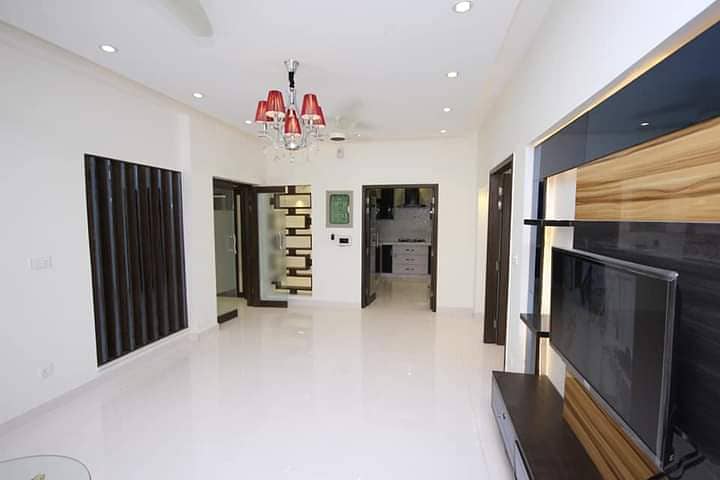 1 Kanal House Is Available For Rent In Dha Phase 5, Lahore. 10
