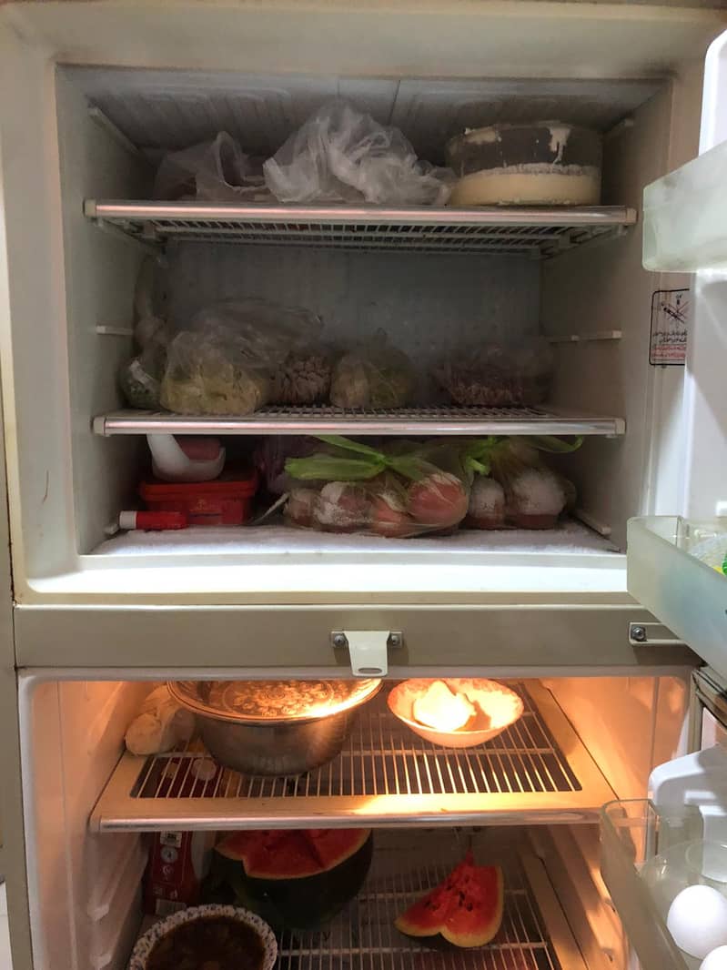 Fridge Dawlance refrigerator full size 3