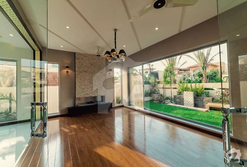 1 Kanal Slightly Used Design Royal Place Out Class Modern Luxury Bungalow For Rent In Dha Phase V 2