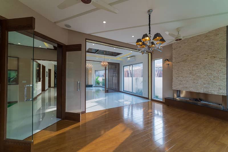 1 Kanal Slightly Used Design Royal Place Out Class Modern Luxury Bungalow For Rent In Dha Phase V 7