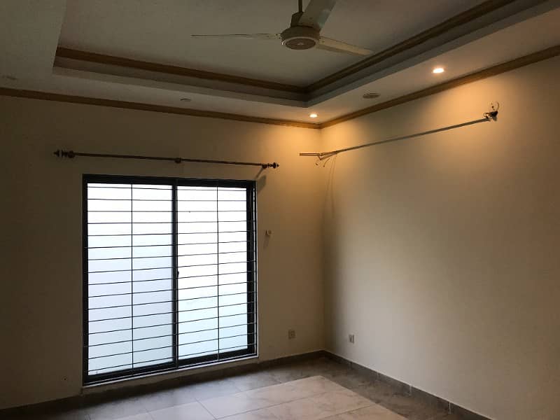 1 Kanal Most Amazing House For Rent In Dha Phase 5 Lahore 33