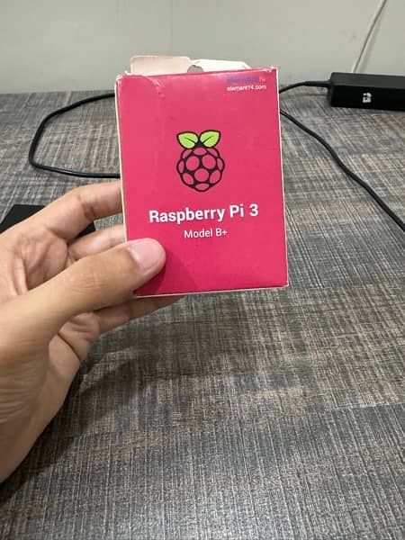 Raspberry Pi 3 Model B+ 1