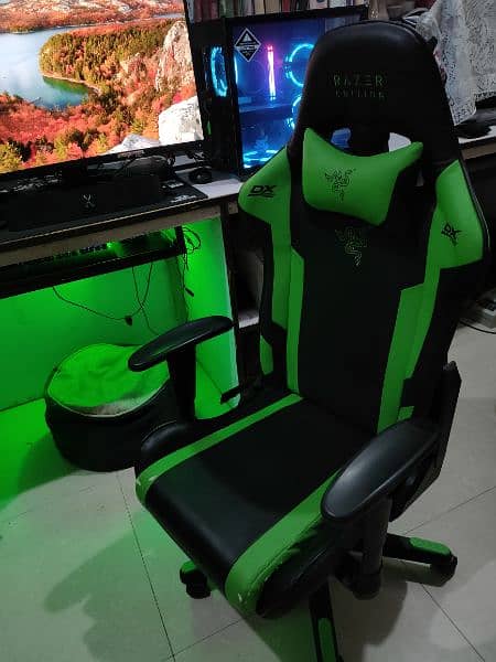 DXRacer gaming chair razer R188 special edition 0