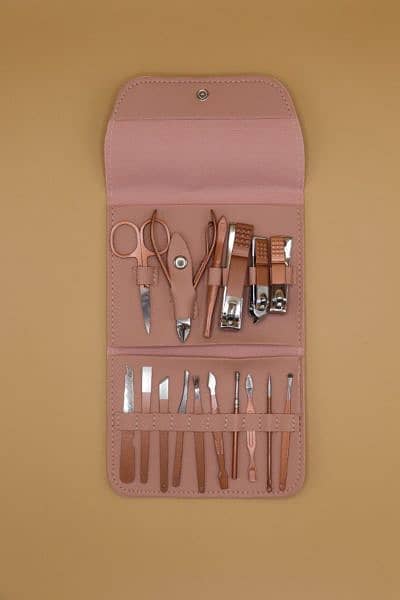 16 Pcs Manicure \ Pedicure Kit – Care From Home (random Color) 2