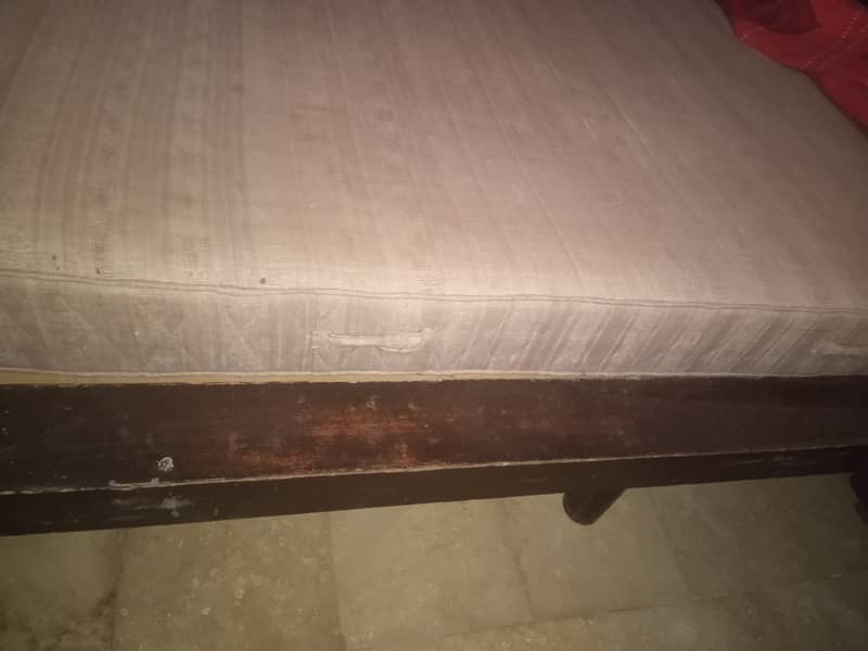 bed with mattress 6