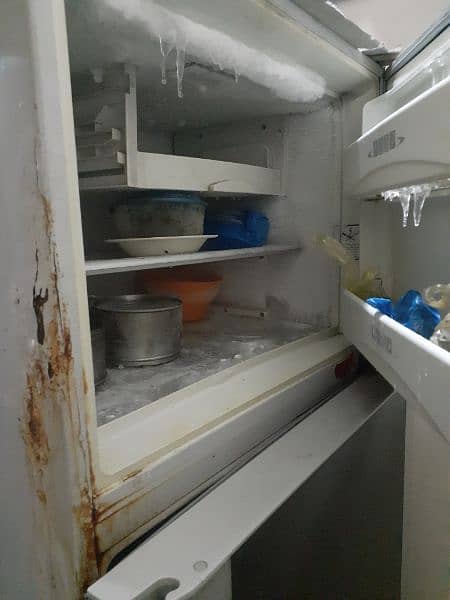 Dawlance Refrigerator jumbo size 2