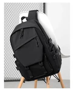 One 15 Inch Polyester Waterproof Solid Color Simple Men's Backpack