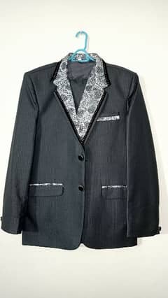 Pent Coat with Waist Coat and Tie For Marriage Ceremony
