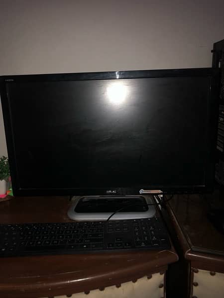 gaming computer full set with keyboard and mouse urgent sell 3