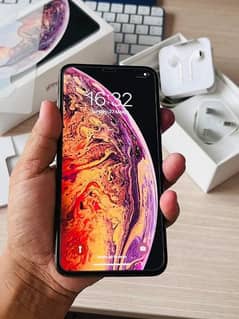 Apple iphone xs max 256/GB PTA approved  0327:6307974