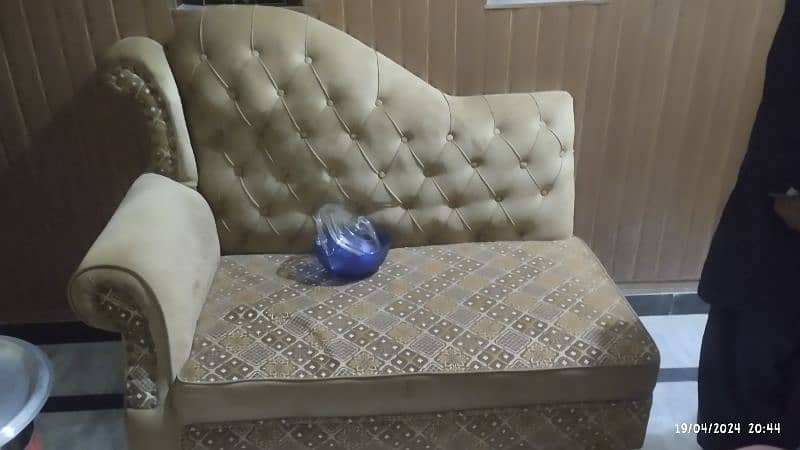 brown sofas 2