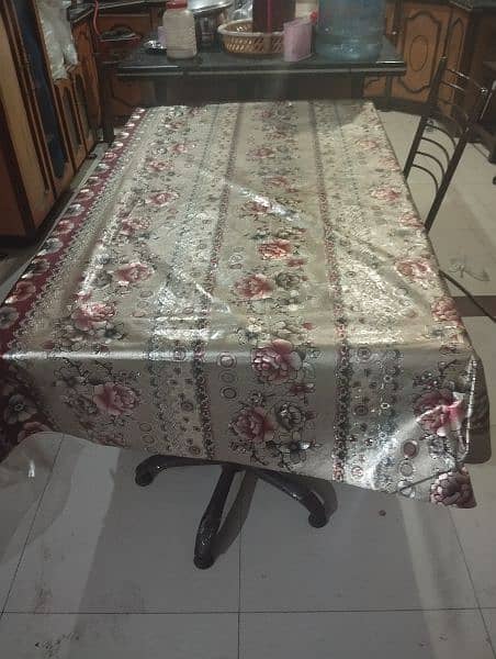 Maroon wooden dining table with 6chairs good condition 2