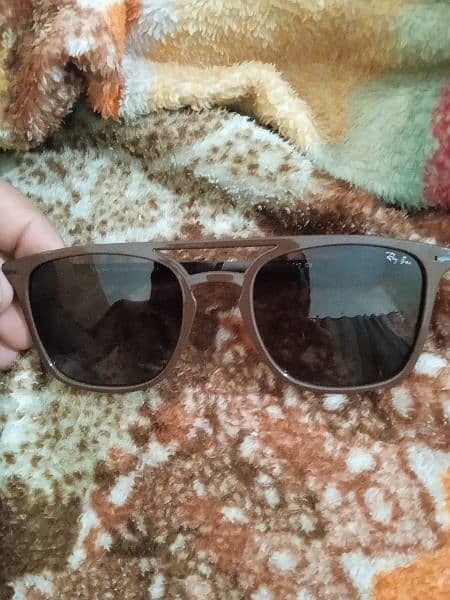 Rayban polarised sunglasses for sell. 4
