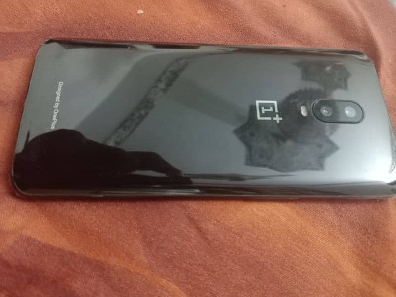 One plus 6t 10/10 condition with wrapcharger 2