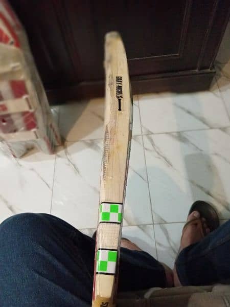 Gray Nicolls hardball Cricket bat. kashmir willow 2