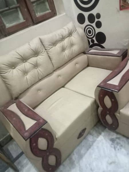 Sofa For sale 1