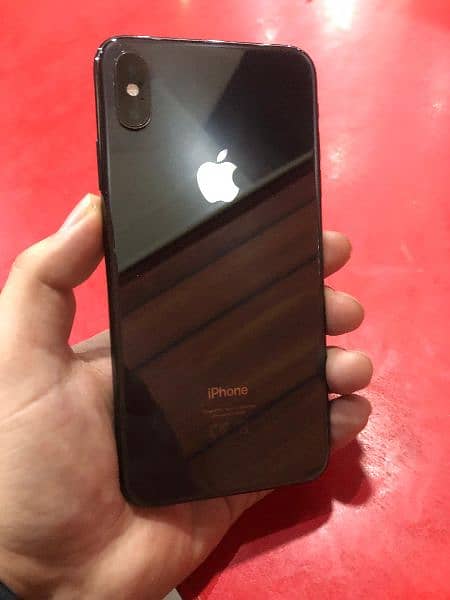 iphone Xs max| Black |64GB| PTA Approved| Condition 10/10 3