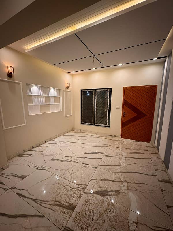 8 Marla Modern House for sale in Al Rehman Garden Phase 2 5