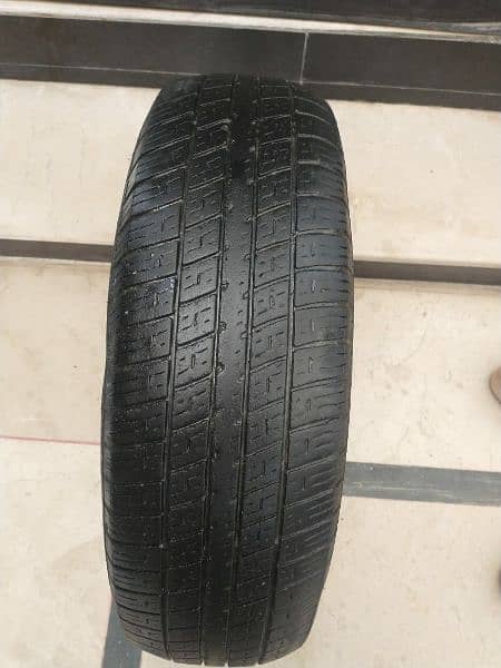 one tyre 175/70/13 running condition 2