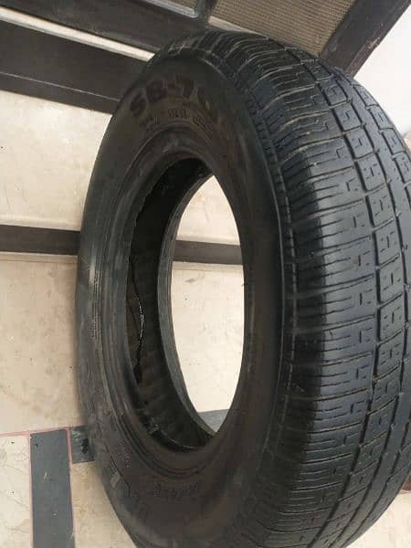 one tyre 175/70/13 running condition 3