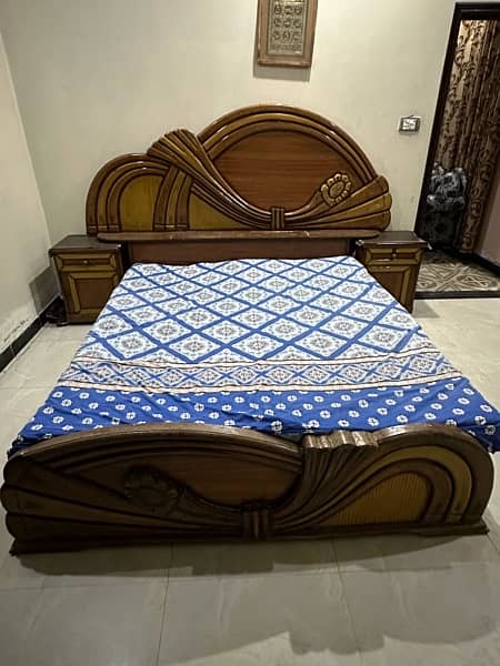 Double Wooden Bed | King Size | 2 side tables 1