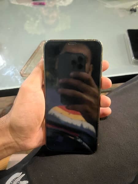 iphone xs Max 256 GB PTA APPROVED 3