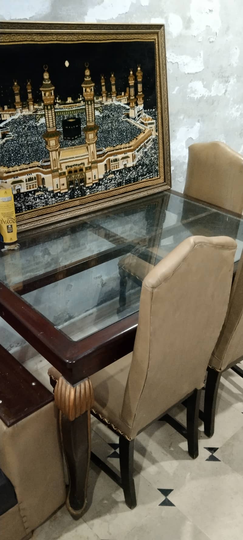 4 chair wood and glass dinning table for sale 2
