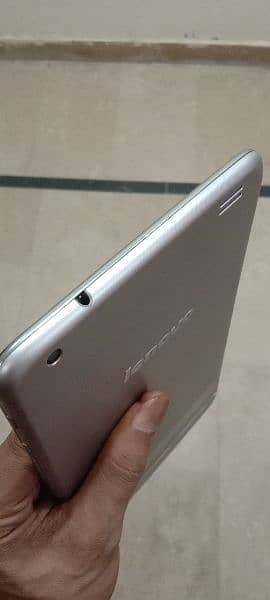 Lenovo tablet 4
