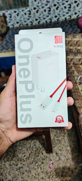 oneplus genuine Chrger with box 2