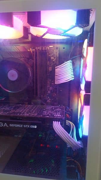 new gaming pc in rgb case 2