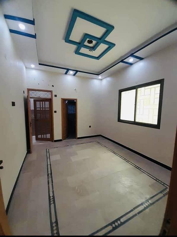 4 Bed Rooms House For Sale 11