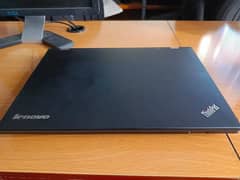 Lenovo Thinkpad Core i3 2nd Generation | 4 Gb Ram |500 Gb hard 10/10