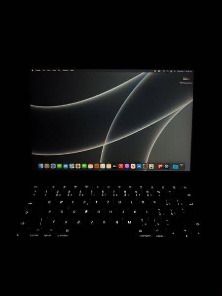 MacBook Pro 2017 i5 8GB/256GB 6