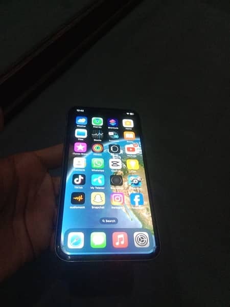 iPhone X non pta 256gb only contact on whatsapp 9