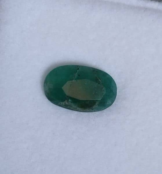 Natural swat valley Emerald gemstone 4