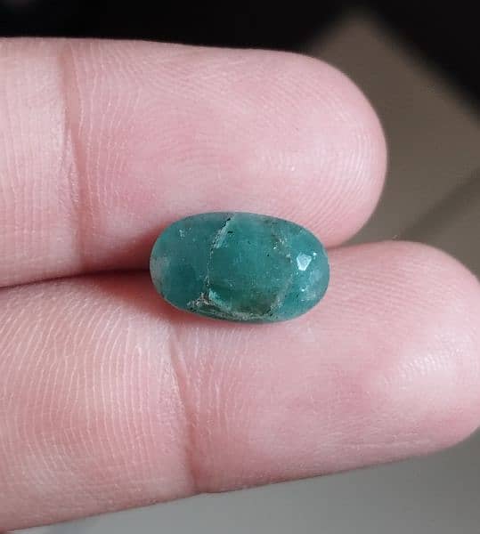 Natural swat valley Emerald gemstone 5