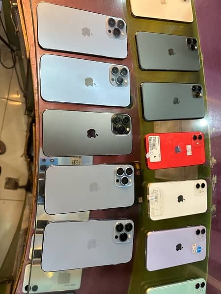 iphone all models avalible approved jv non also samsung models 11