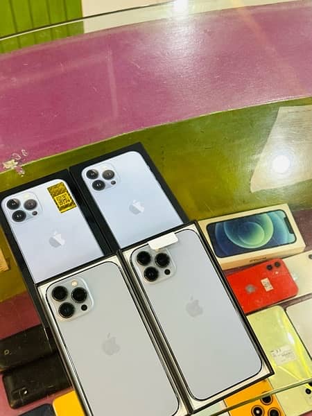 iphone all models avalible approved jv non also samsung models 13