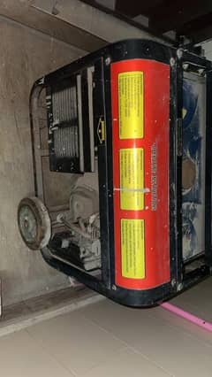Generator in excellent working condition.