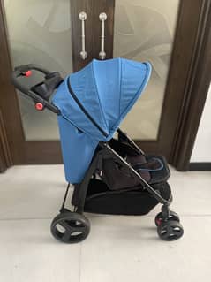 Imported Baby Pram / Baby Stroller in Neat & Clean Condition.