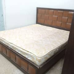 solid wooden bedset