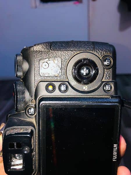 Fujifilm Camera Introduces Finepix HS10 With 30x 6