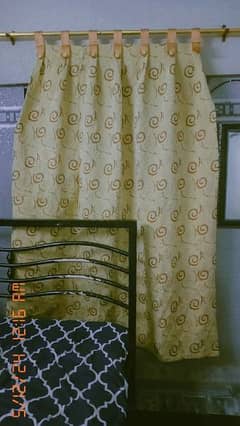3curtains available 
length 6.5
width 5
condition 9/10