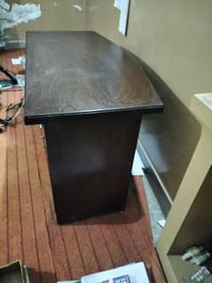 1 office/study table