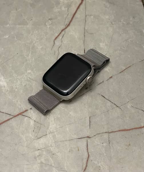 Apple iwatch series 4 0