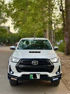 Toyota Hilux Revo V Automatic 3.0 2018