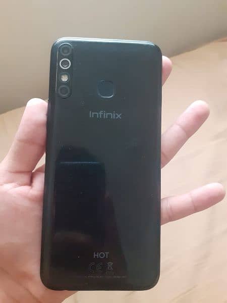 Infinix hot 8 . Duel sim offical PTA approved with box. 2