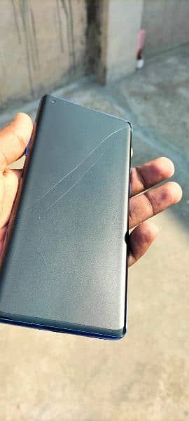oneplus 8 pro ,12/256, front glass crack ,finger print working 3