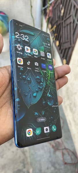 oneplus 8 pro ,12/256, front glass crack ,finger print working 6
