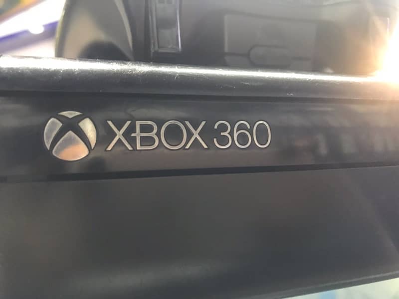 XBOX 360 /xbox360 250gb slim 1